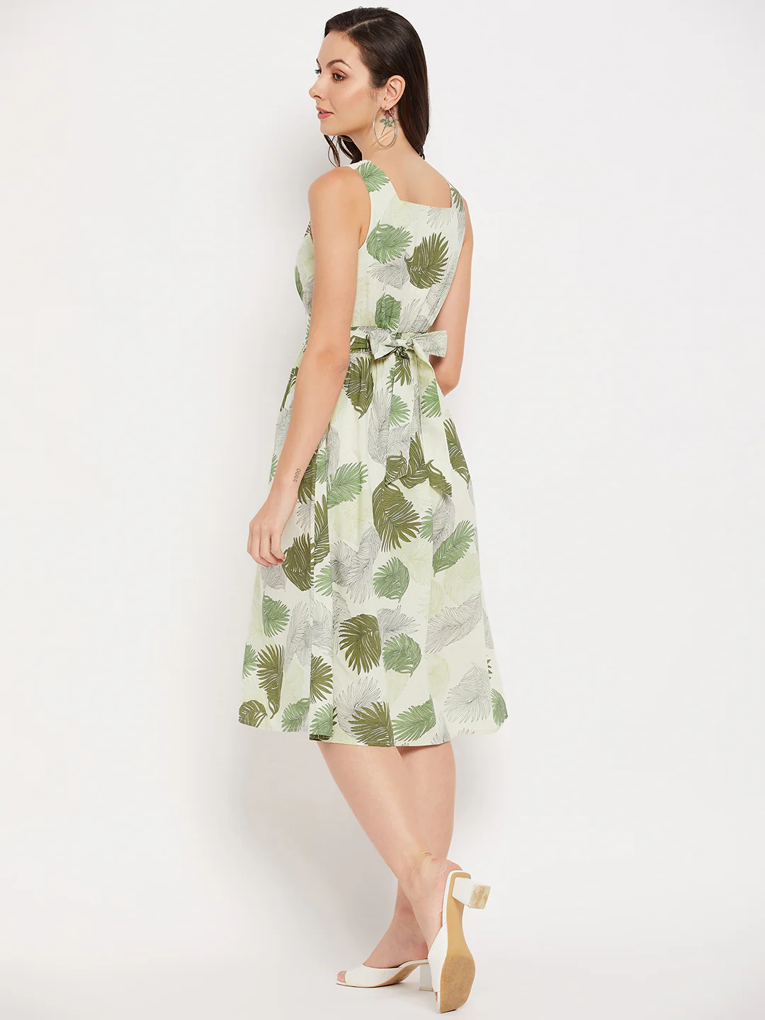 Madame Green Printed Fit & Flare Dress - Image 6