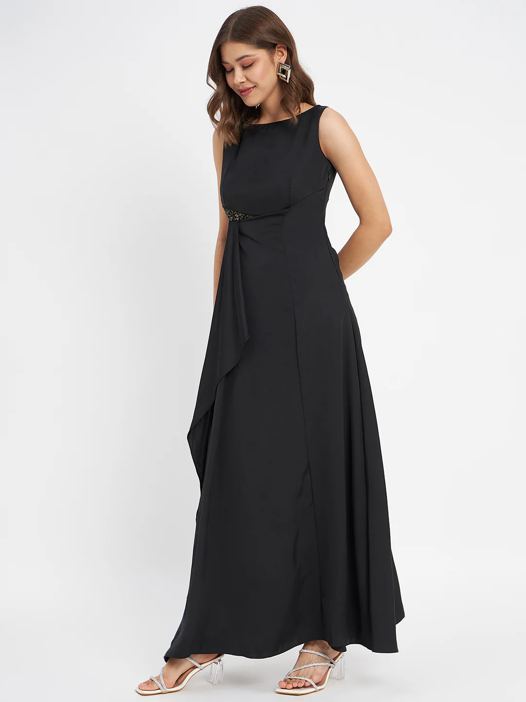 Madame Black Shimmer Detailing Ruffle Dress - Image 5