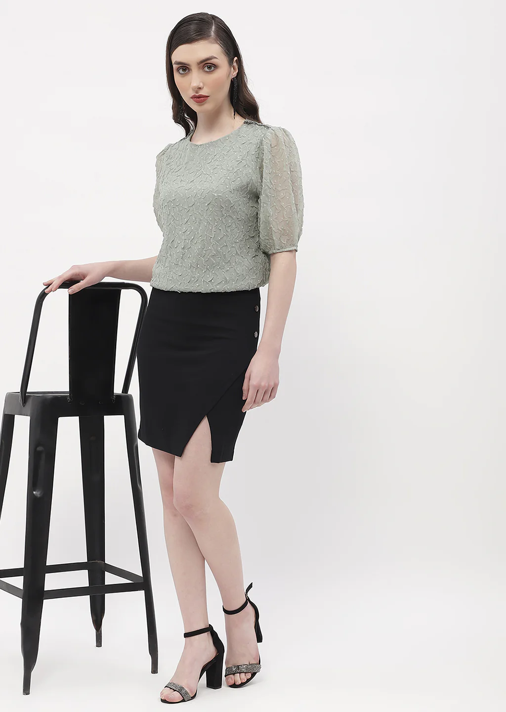 Madame Puff Sleeve Green Crinkled Fabric Top - Image 2