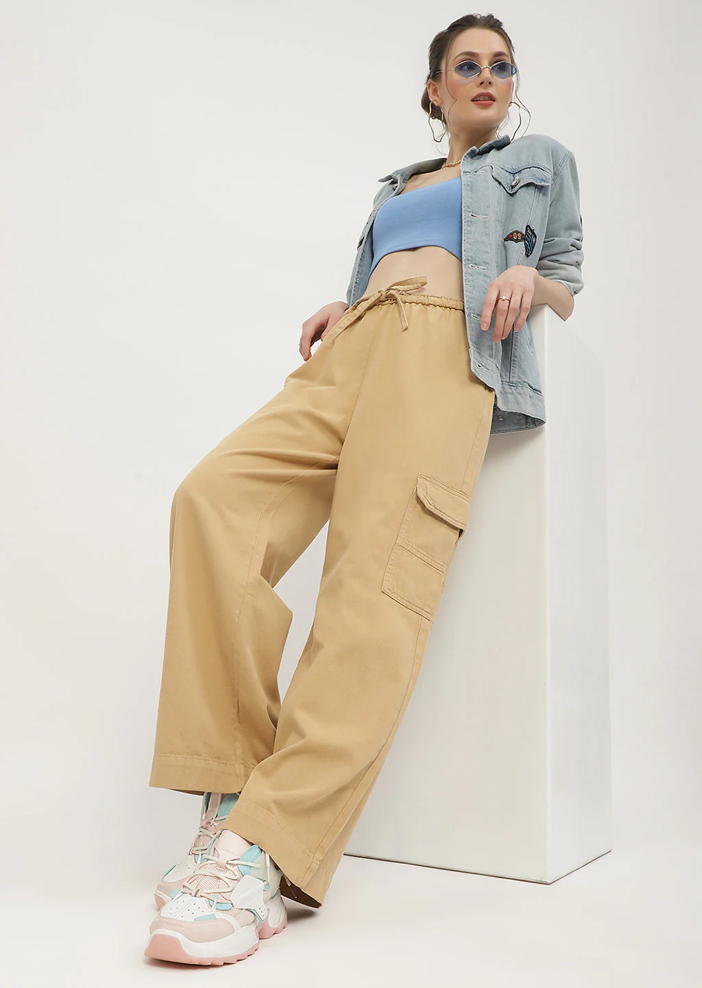 Madame Solid Yellow Cargo Jeans - Image 5