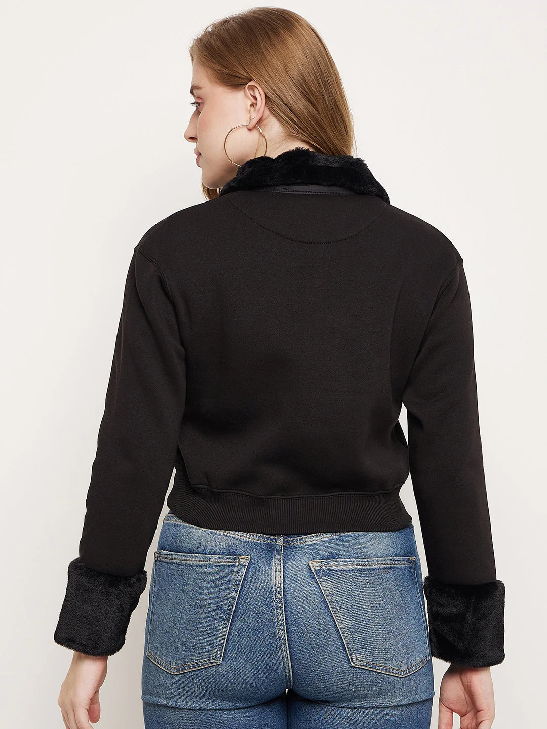 Madame Black Faux Fur Collared Crop Sweatshirt - Image 3