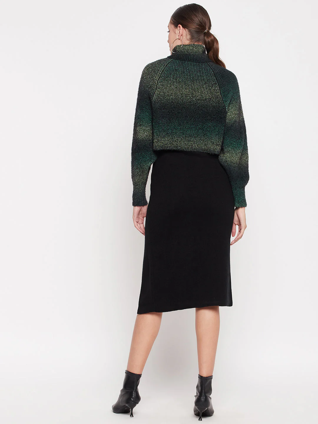Madame Turtleneck Full Sleeve Gradient Green Sweater - Image 3