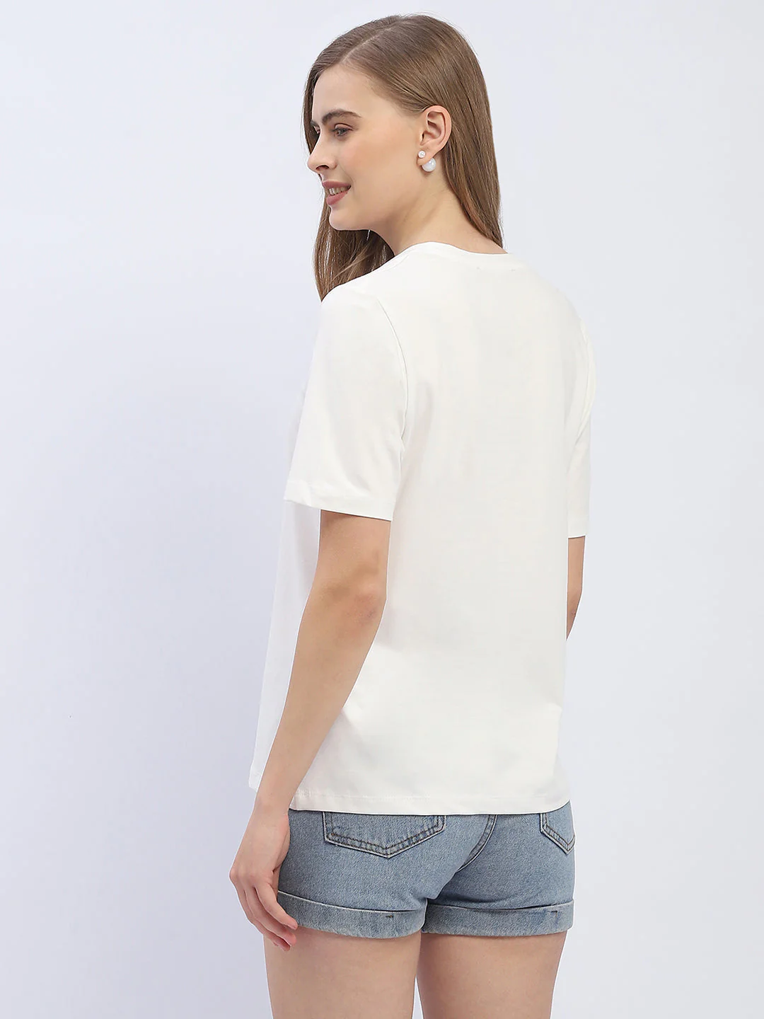 Madame Typography White Regular T-Shirt - Image 3