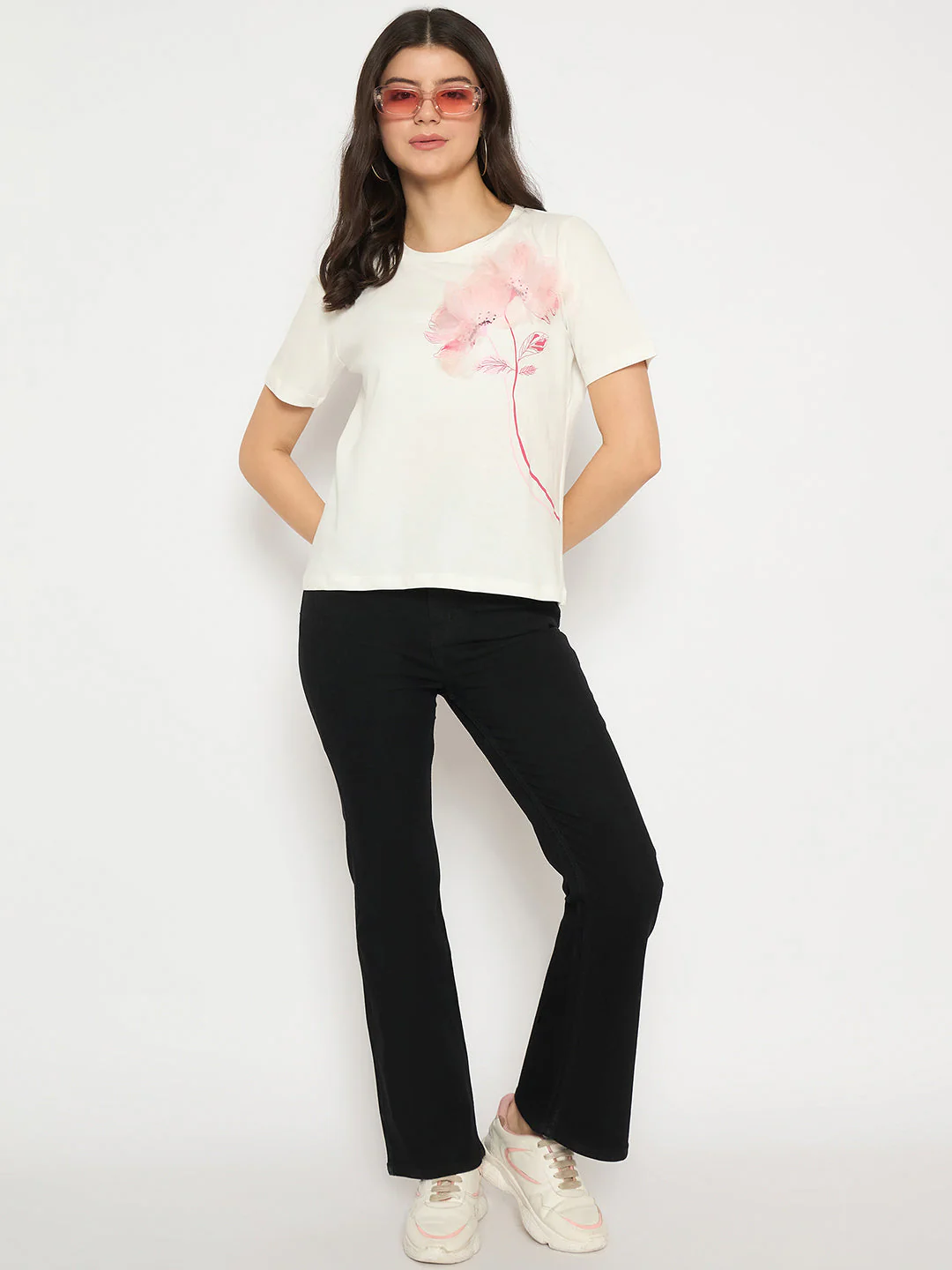 Madame Floral Applique White Cotton T-shirt - Image 3