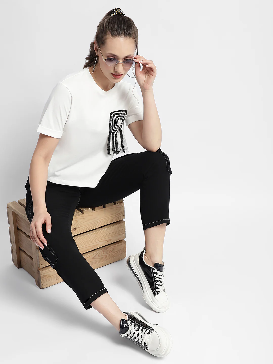 Madame Applique Pocket White Coloured T-Shirt - Image 2