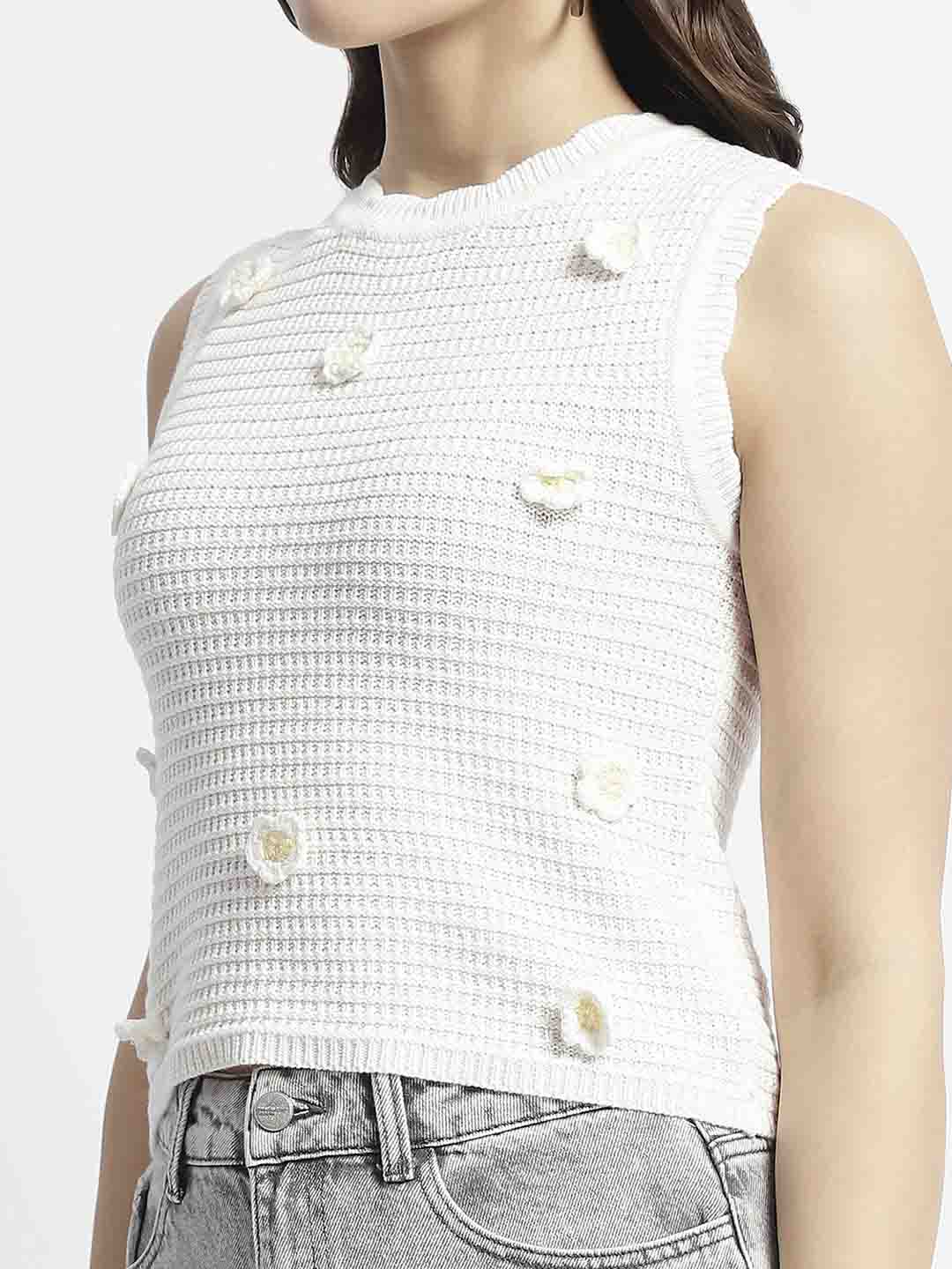 Madame White Floral Applique Sleeveless Top - Image 7