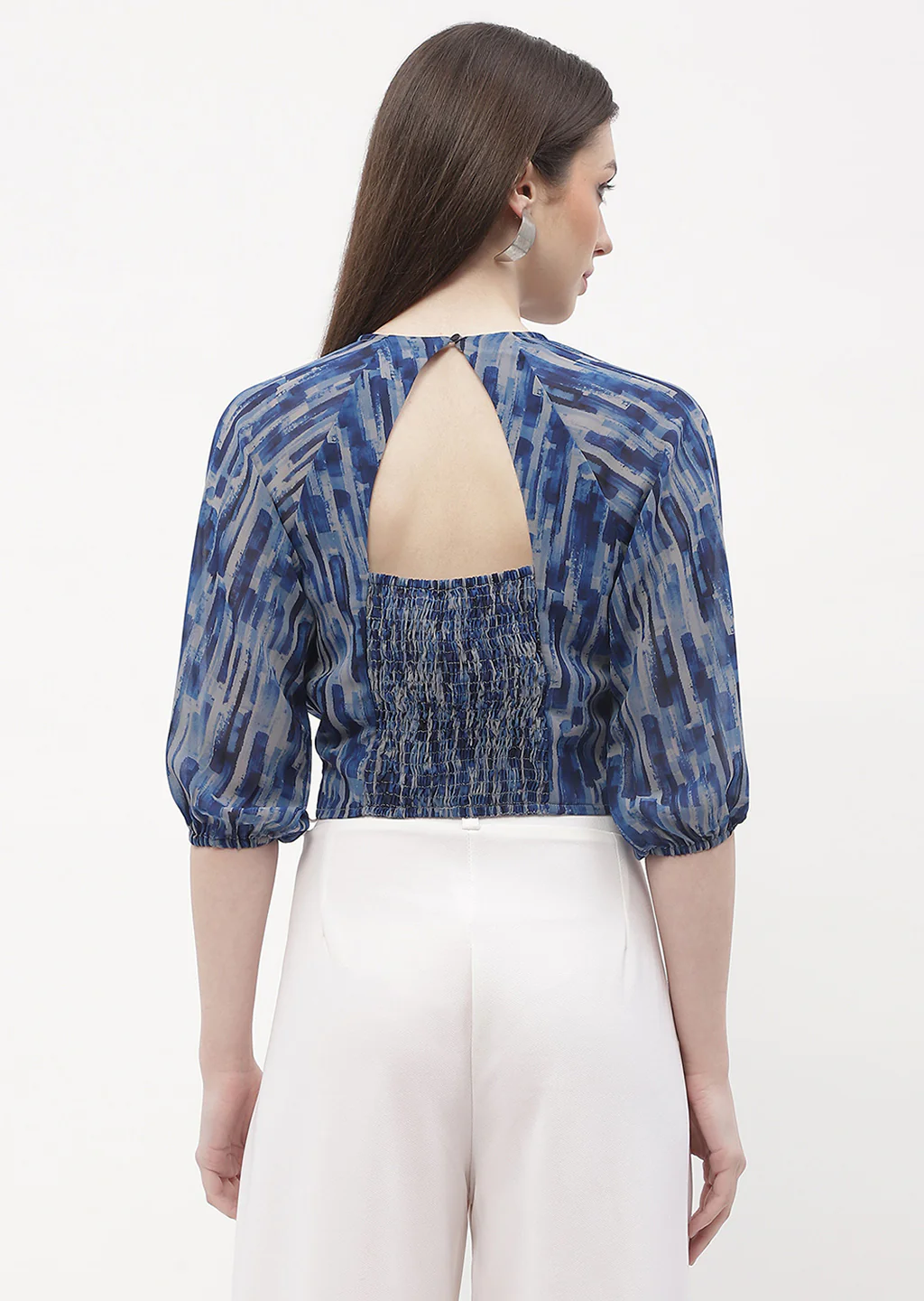 Madame Raglan Sleeve Blue Abstract Print Crop Top - Image 5
