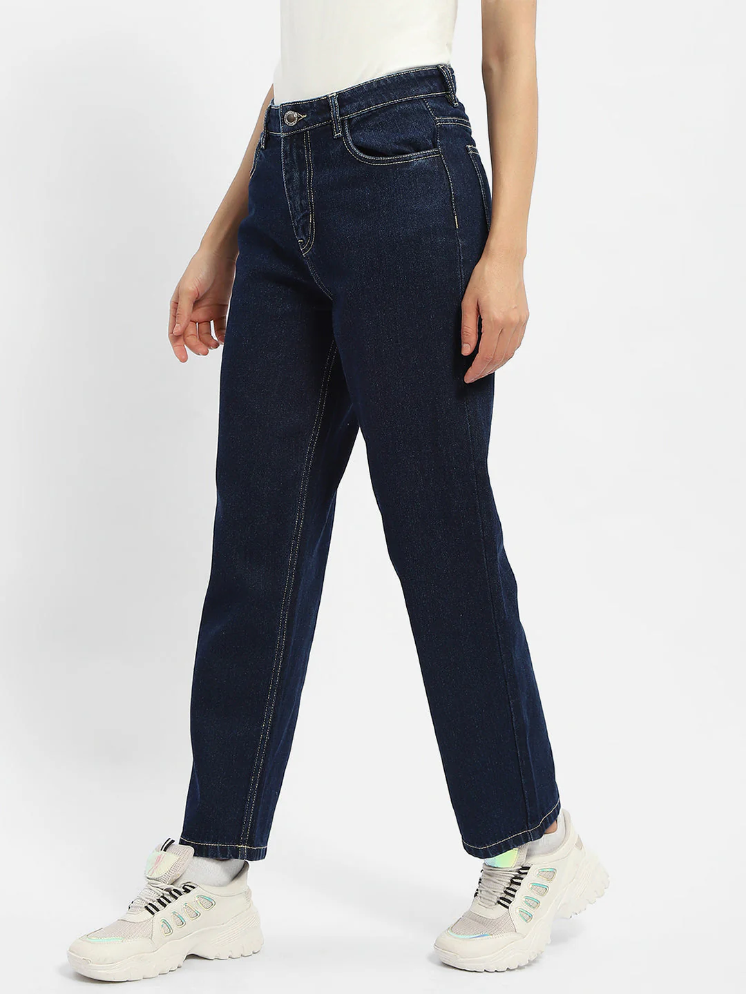 Madame Solid Blue Straight Jeans - Image 4