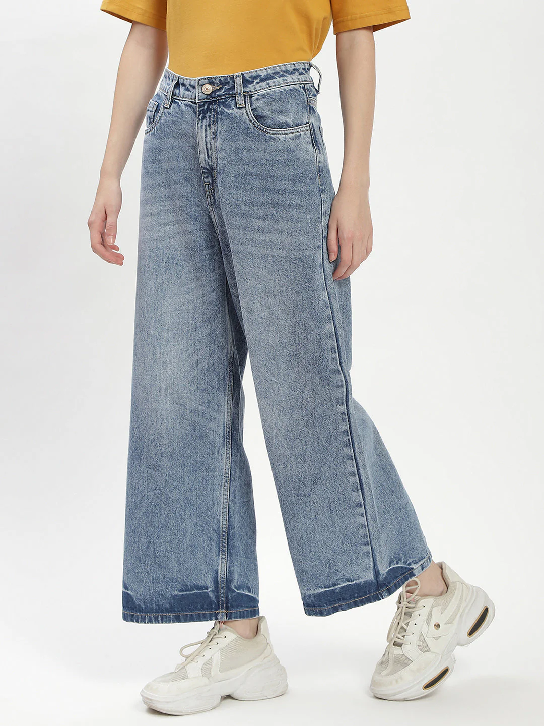 Madame Blue Wide-Leg Cropped Jeans - Image 4