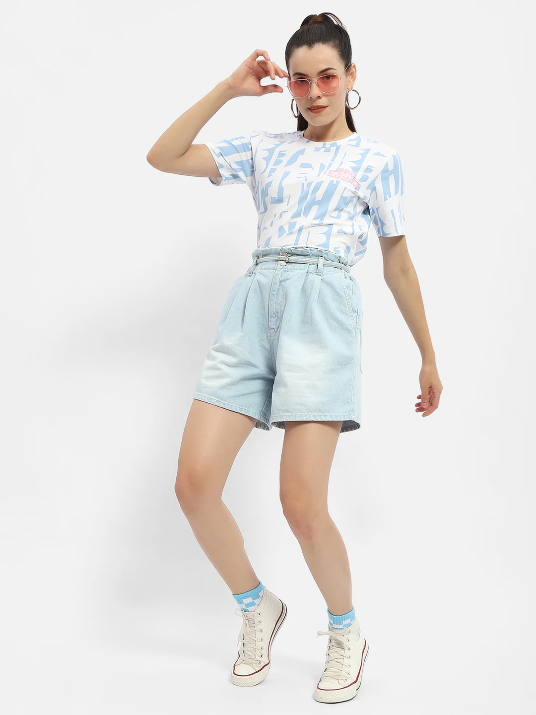 Madame Belted Waist Light Blue Denim Shorts - Image 2