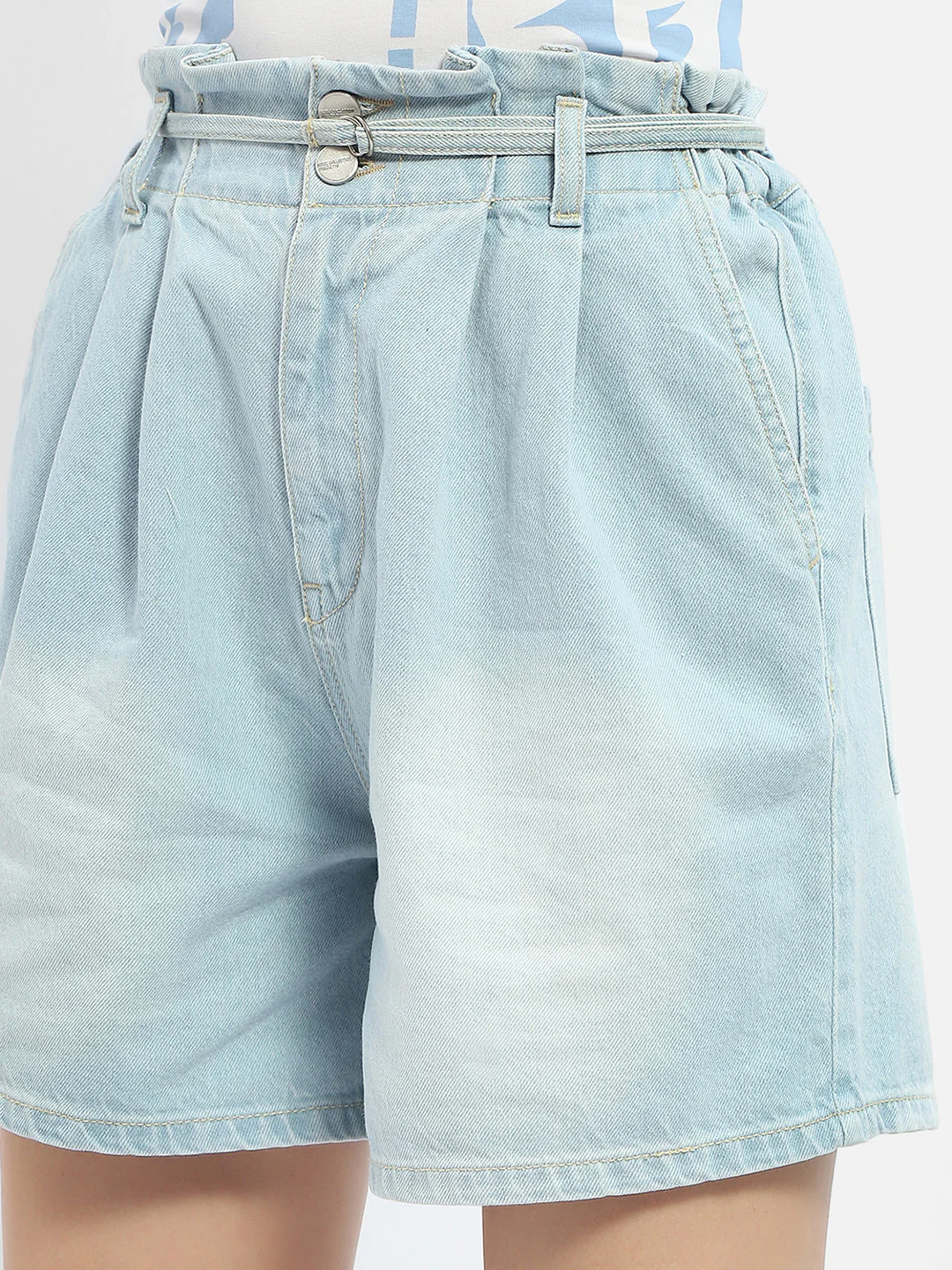 Madame Belted Waist Light Blue Denim Shorts - Image 6