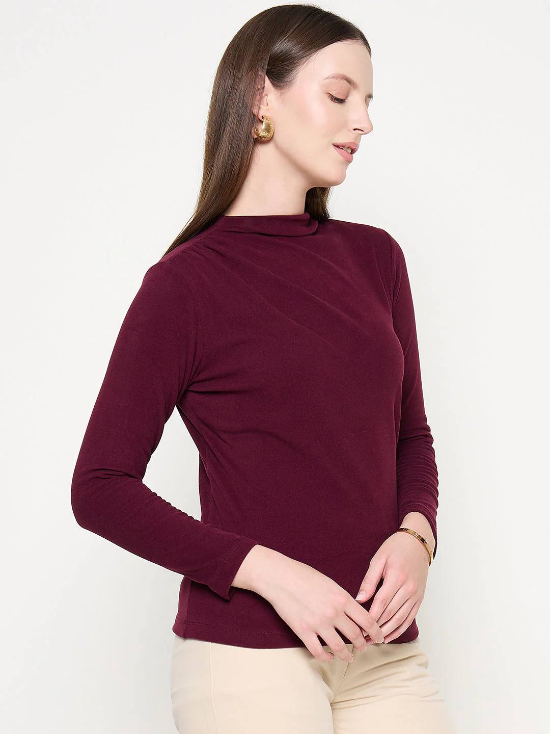 Madame Funnel Neck Full Sleeve Seam Detailed Solid Maroon Knitted Top - Image 4