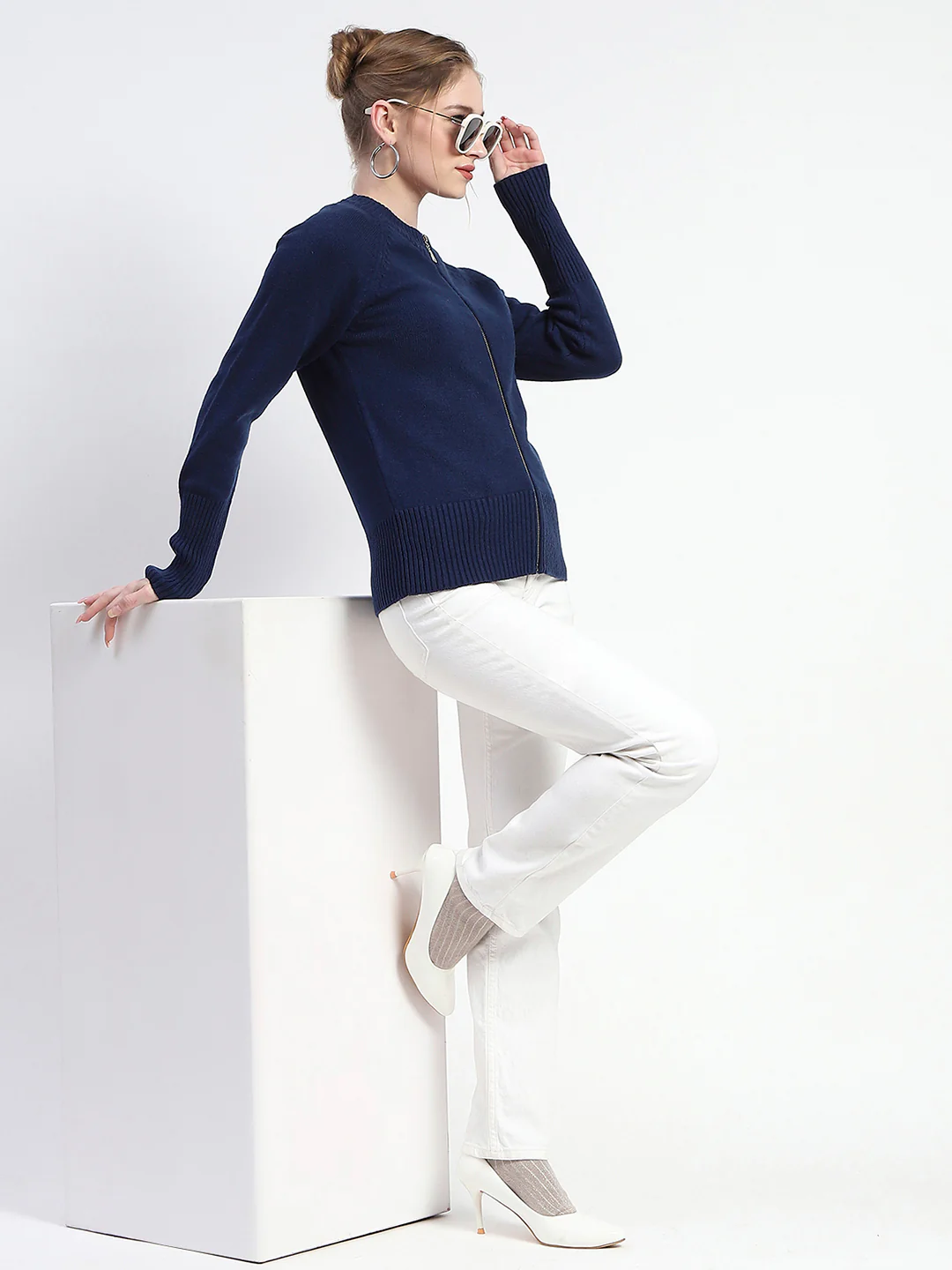 Madame Blue Full-Zip Knit Sweater - Image 5