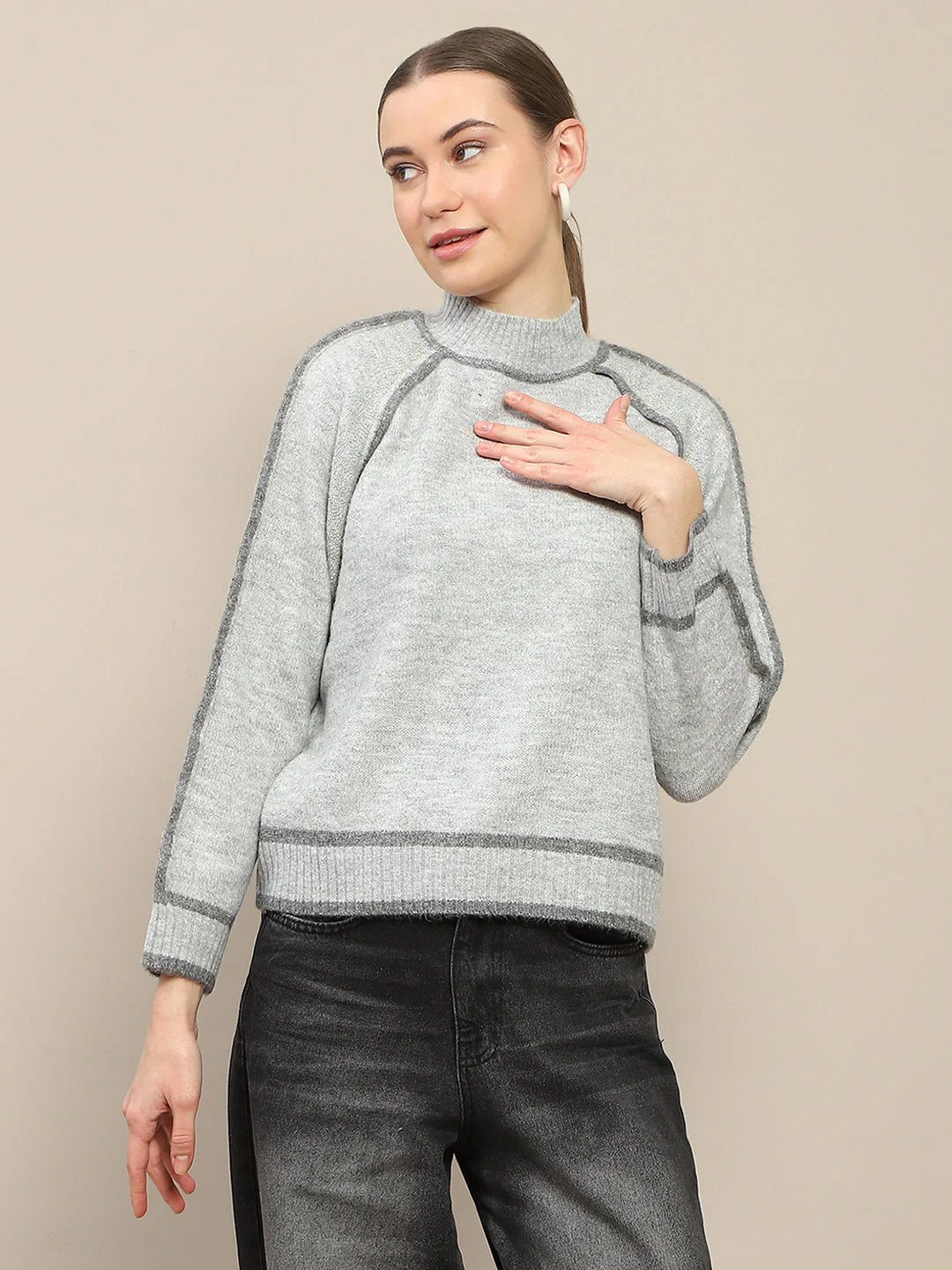 Madame Contrast Trimming Grey Sweater - Image 3