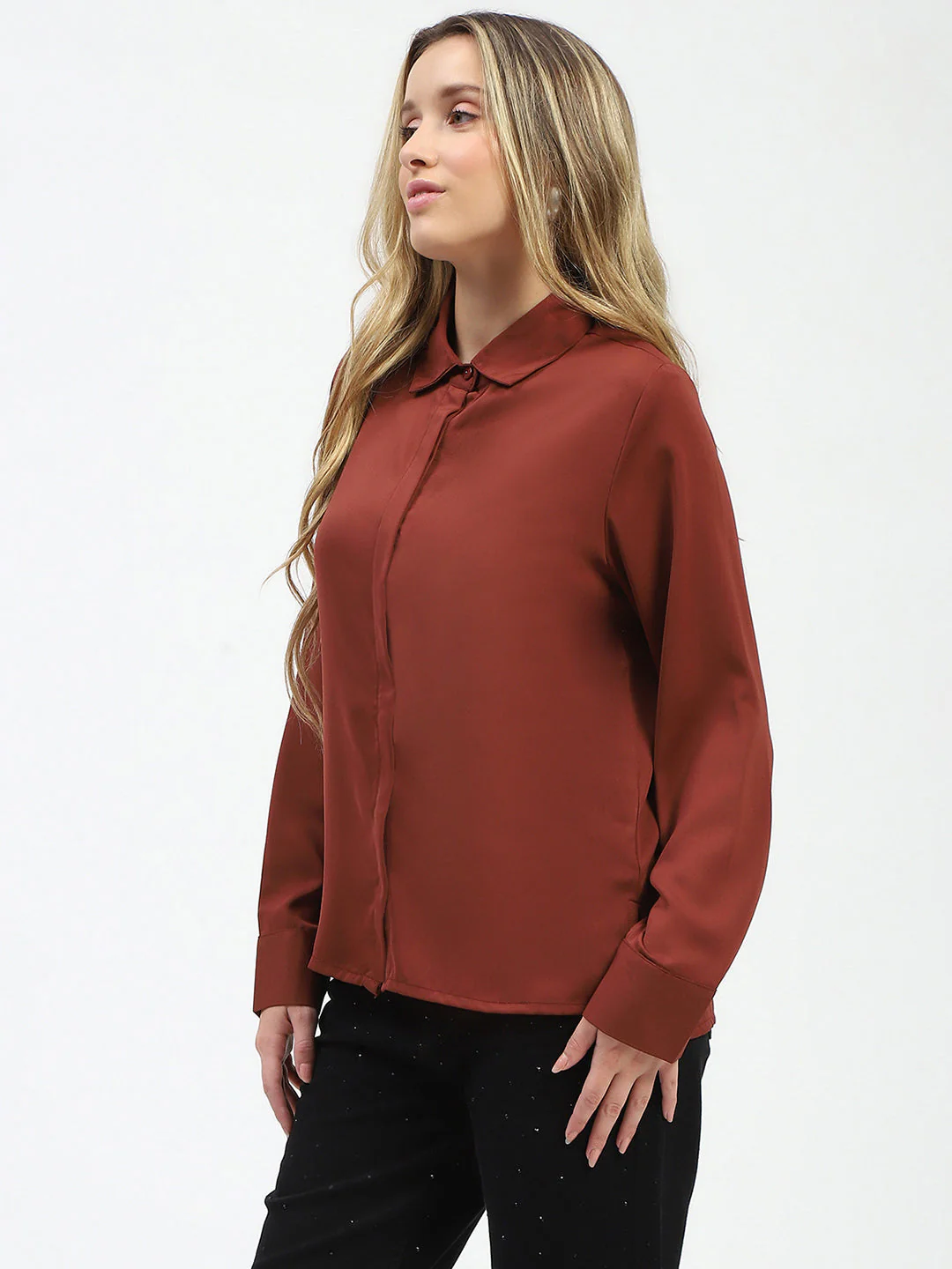 Madame Rust Button-Up Shirt with Classic Collar - Image 4
