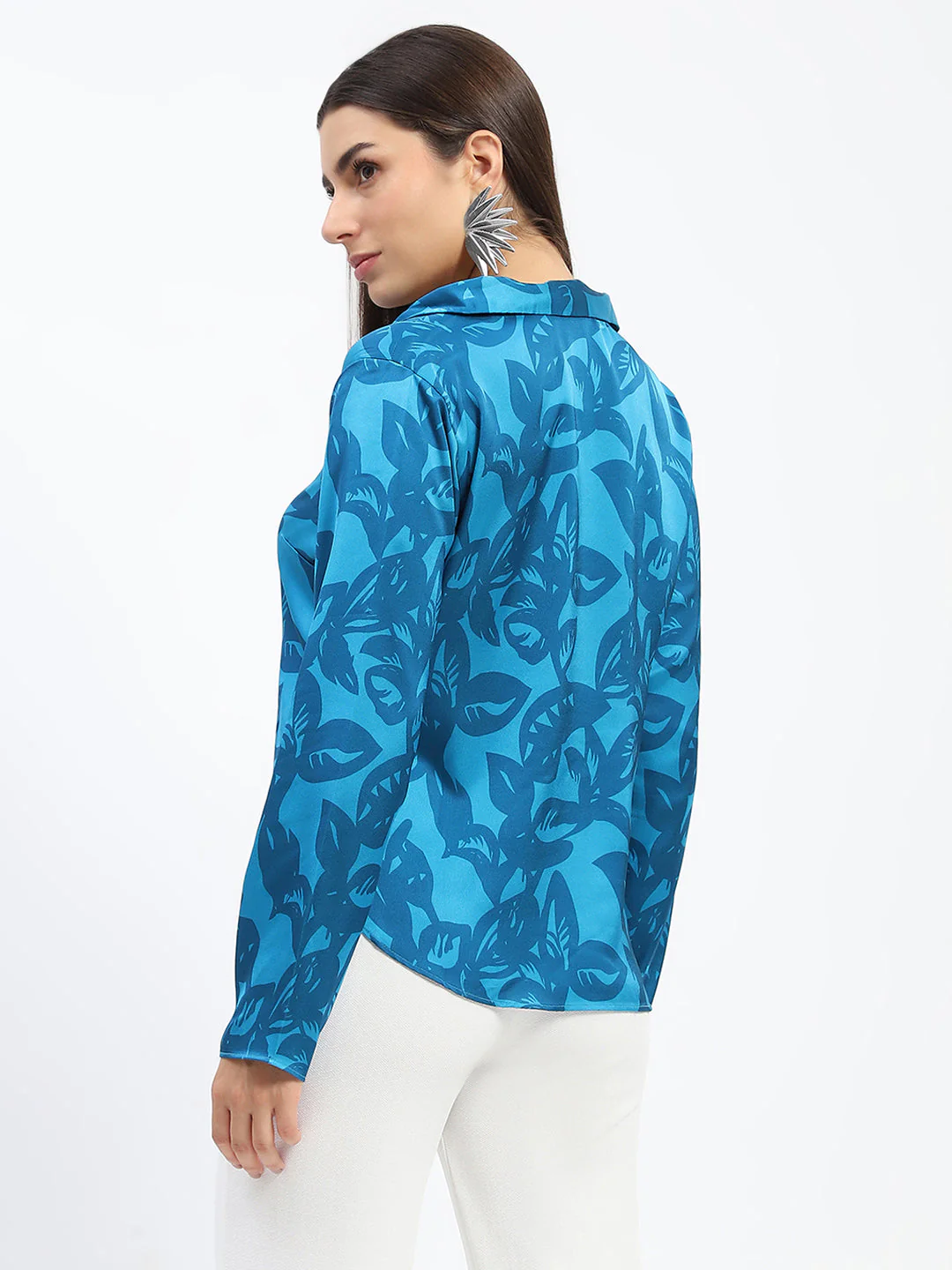 Madame Blue Leaf Print Shirt - Image 5