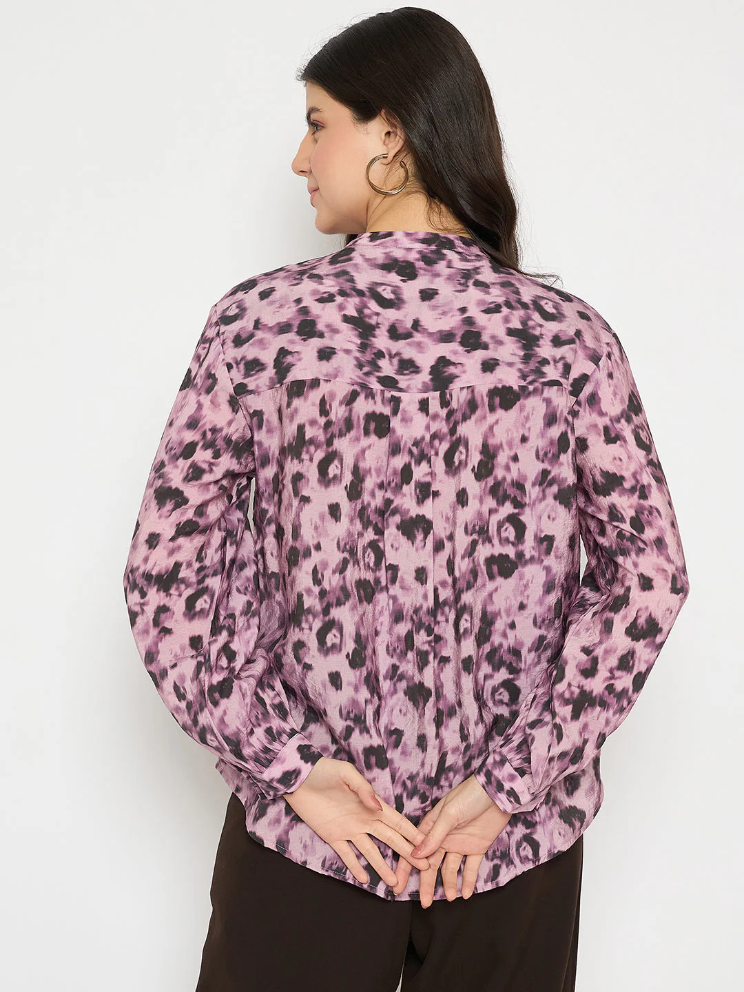 Madame Button Detailed Printed Mauve Chambray Top - Image 6