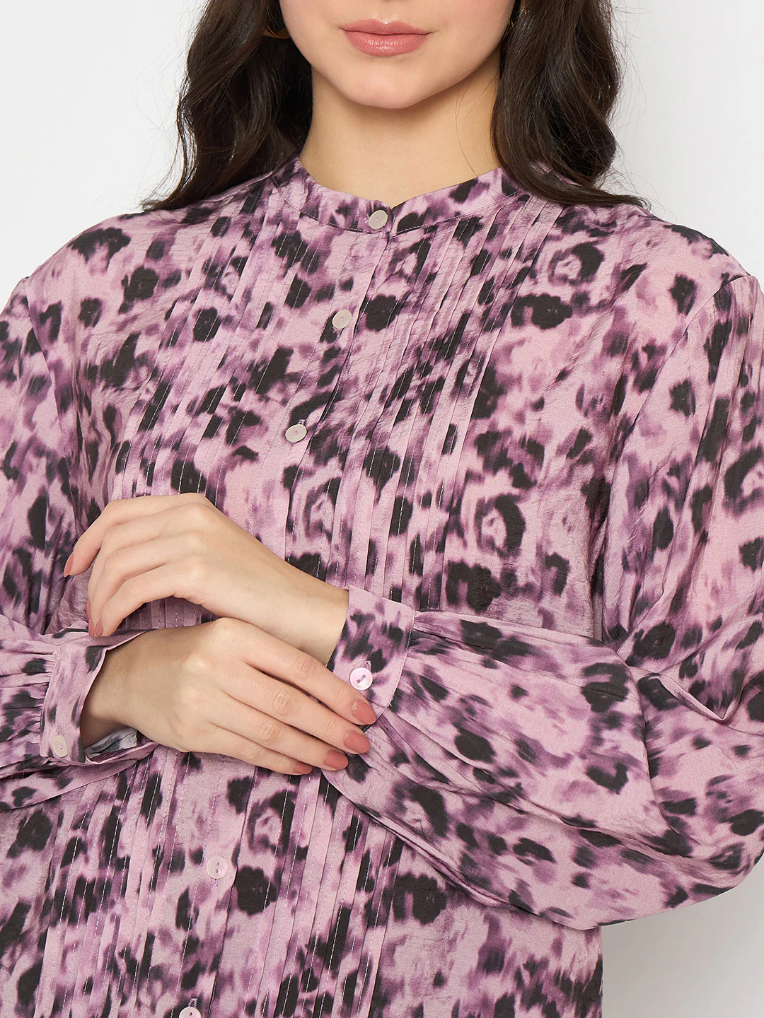 Madame Button Detailed Printed Mauve Chambray Top - Image 7