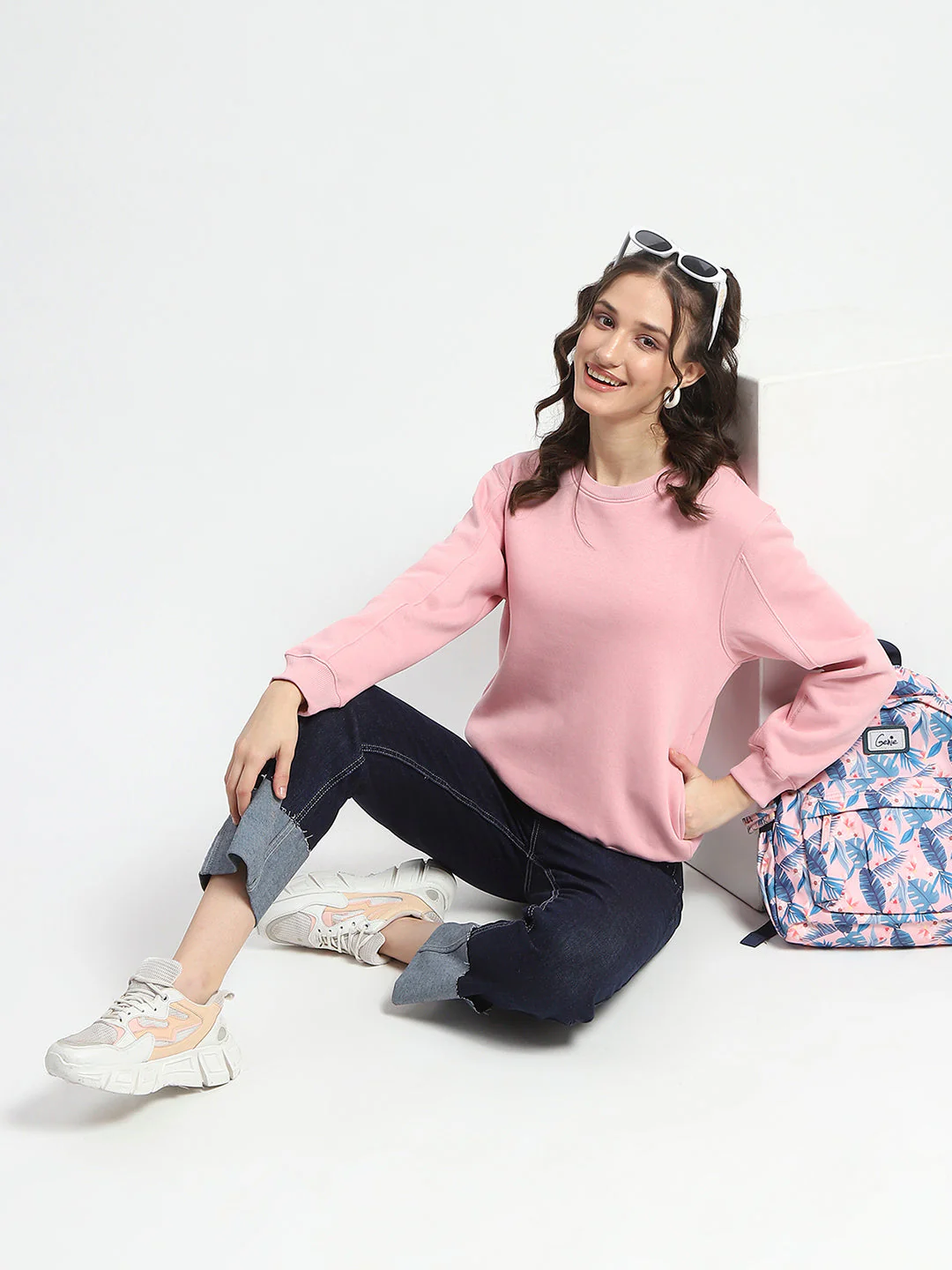 Madame Solid Light Pink Crew Neck Cotton Sweatshirt