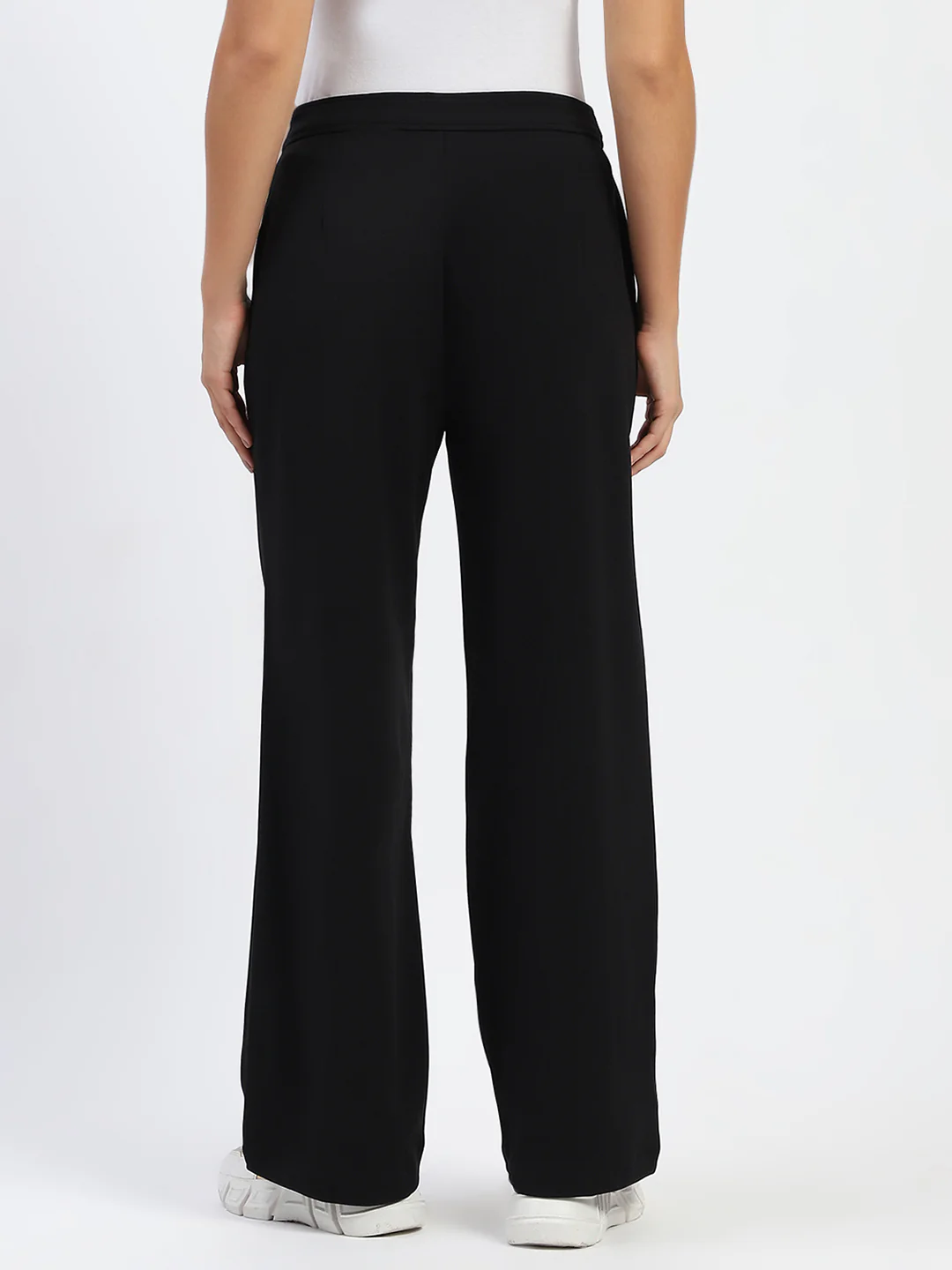 Madame Wide Legged Solid Black Trousers - Image 4