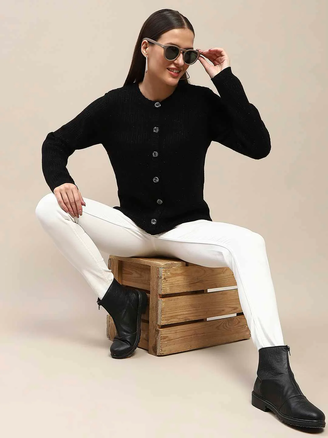 Madame Cable Knit Buttoned Black Cardigan - Image 2