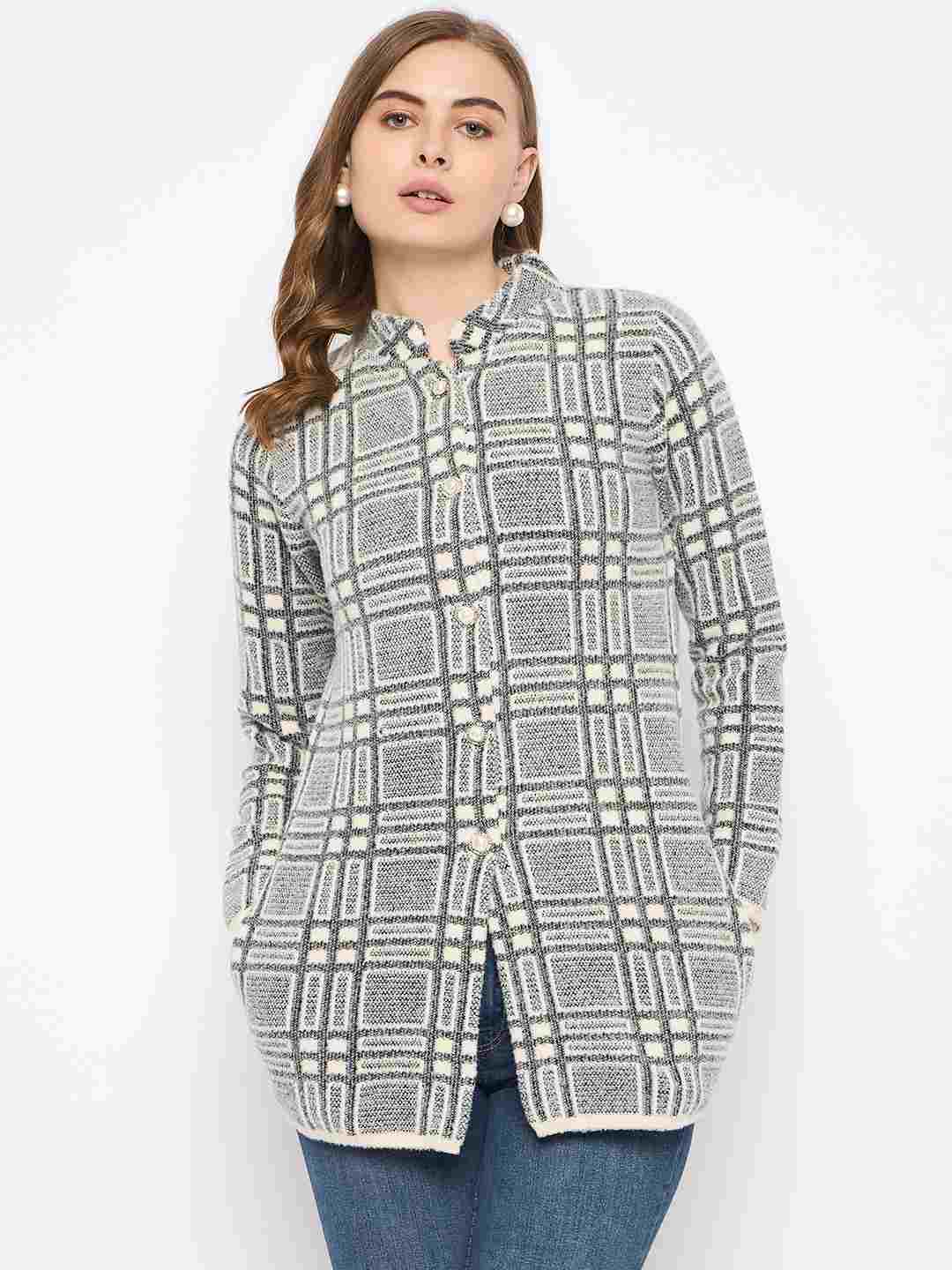 Madame Plaid Pattern Buttoned Black Cardigan - Image 3