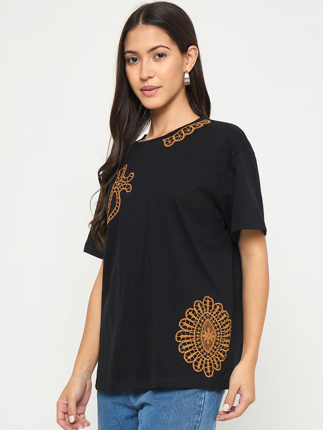 Madame Embroidery Patchwork Detailed Black Cotton T-shirt - Image 5