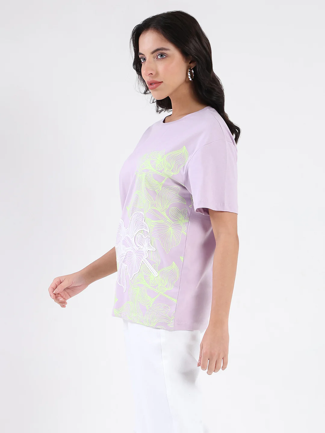 Madame Graphic Print Cord Detailed Lilac Sinker T-Shirt - Image 4