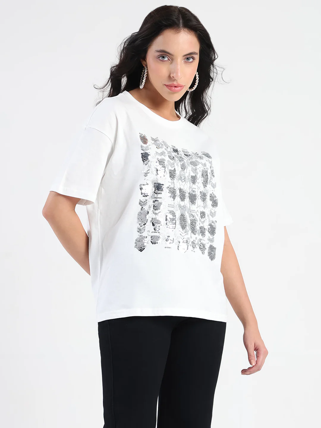 Madame Front Embellished Solid White Cotton T-shirt - Image 4