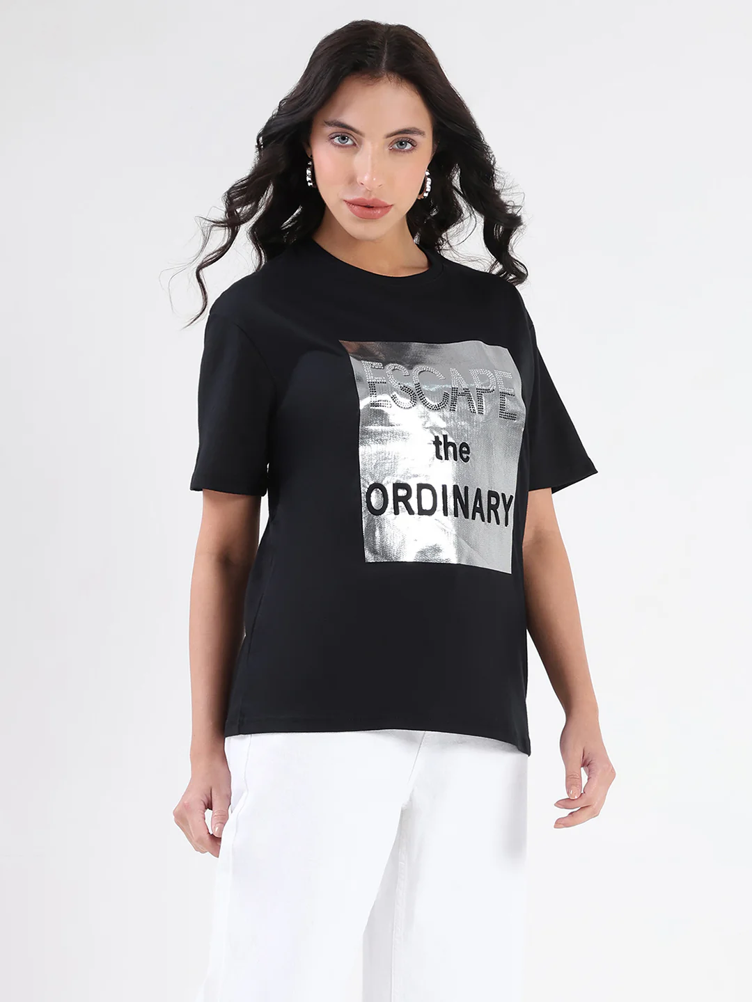 Madame Swarovski Detailed Graphic Print Black Cotton T-shirt - Image 4