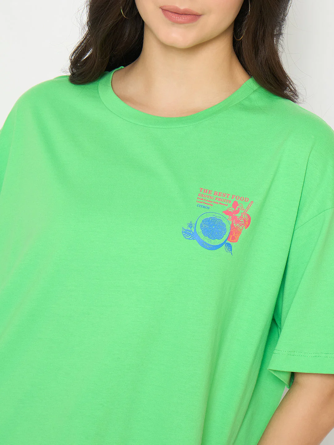 Madame Print Detailing Round Neck Green Cotton T-shirt - Image 7