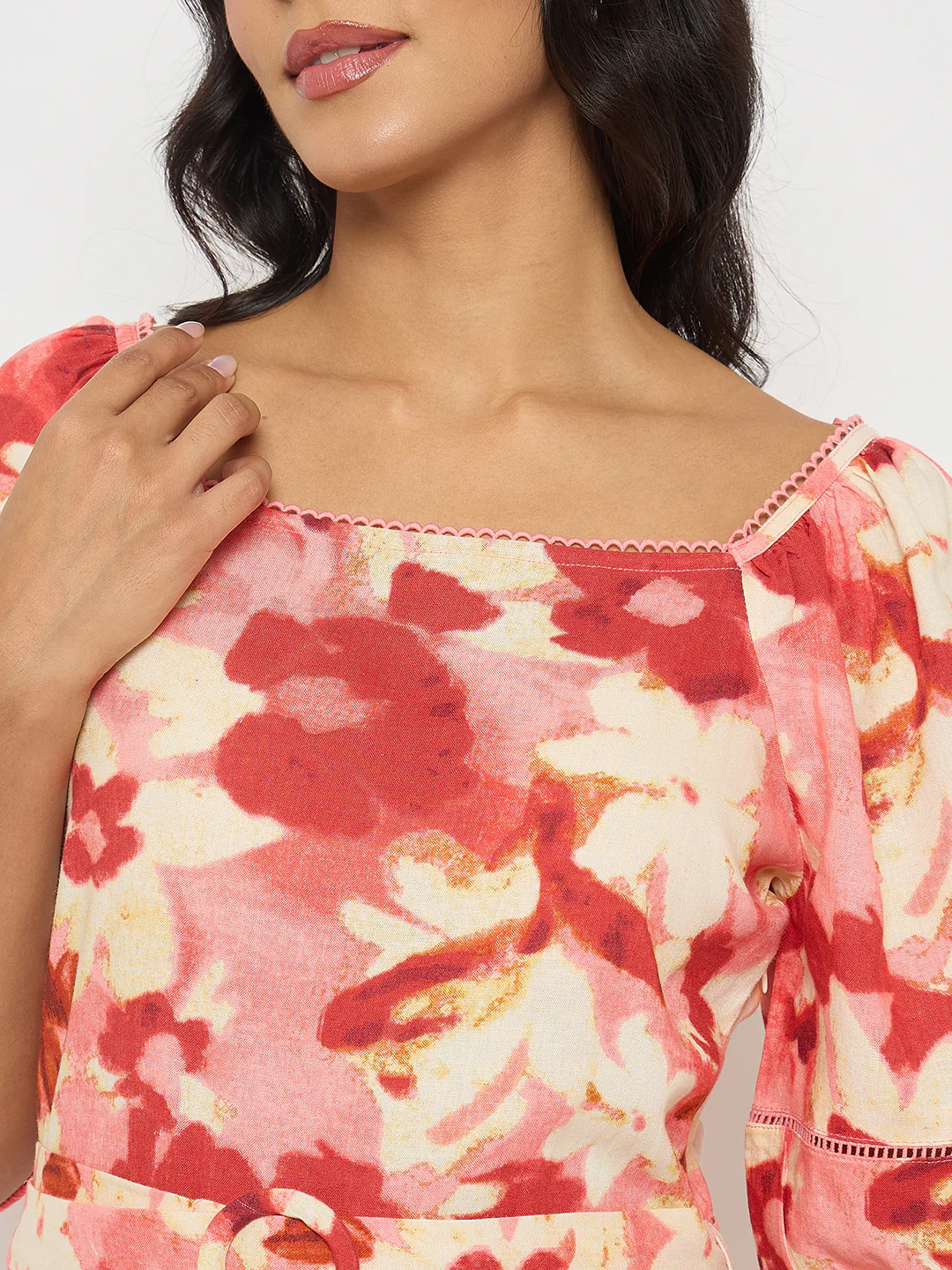 Madame Floral Print Ruched Bodycon Coral Dress - Image 7
