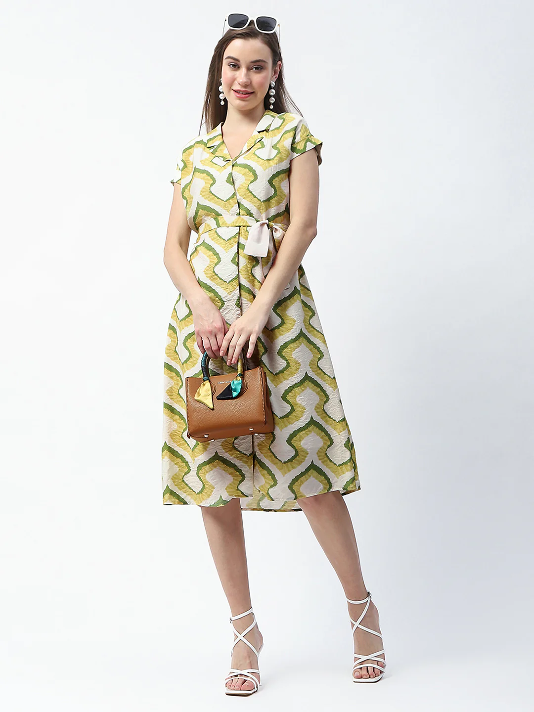 Madame Printed and Belted Green Midi Shirt Dress - Image 3