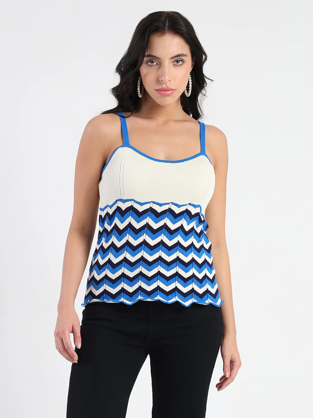 Madame Sleeveless Chevron Pattern Ribbed Trim Knit Top - Image 3