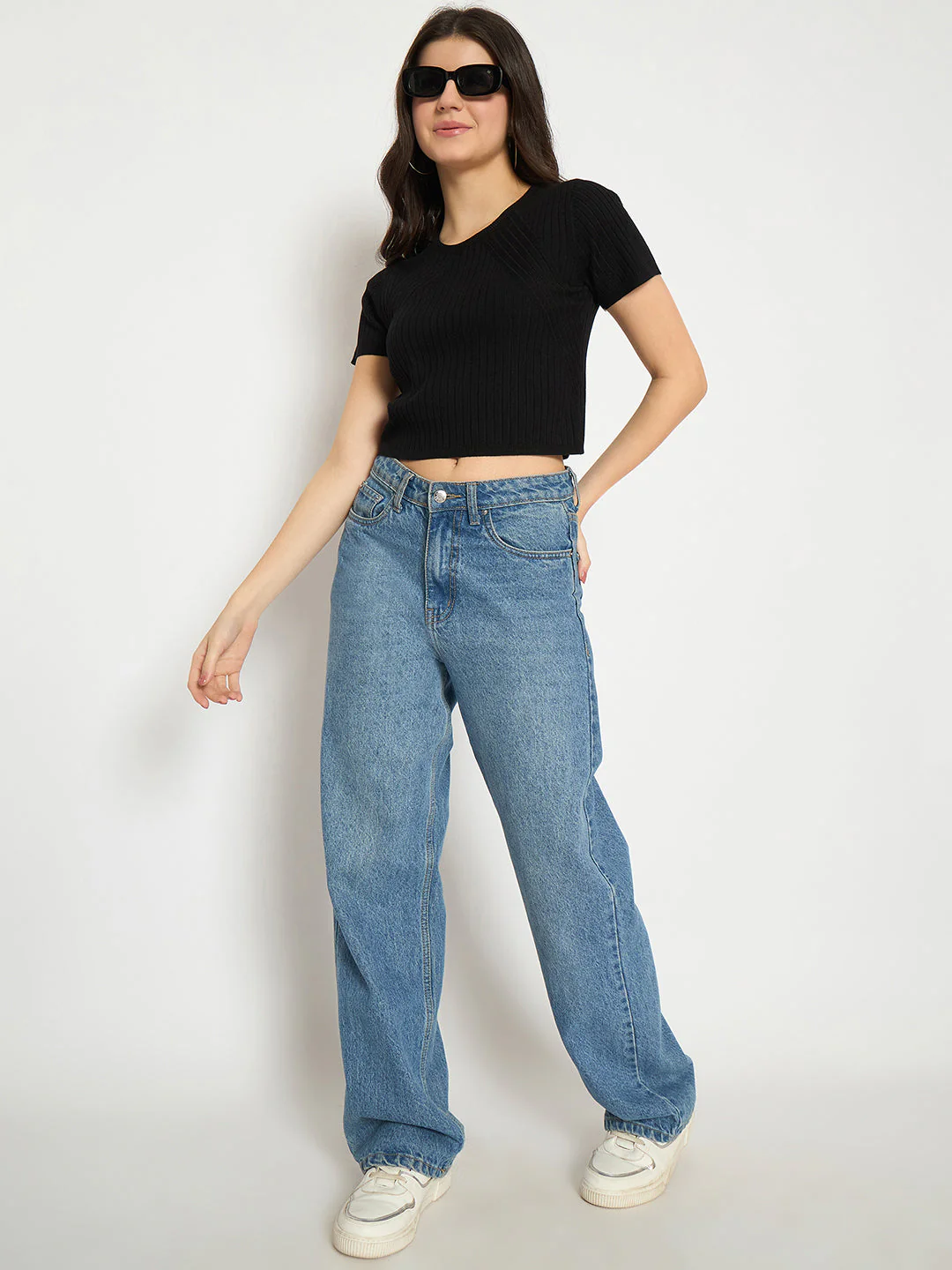 Madame Ribbed Sold Black Knitted Crop Top - Image 2