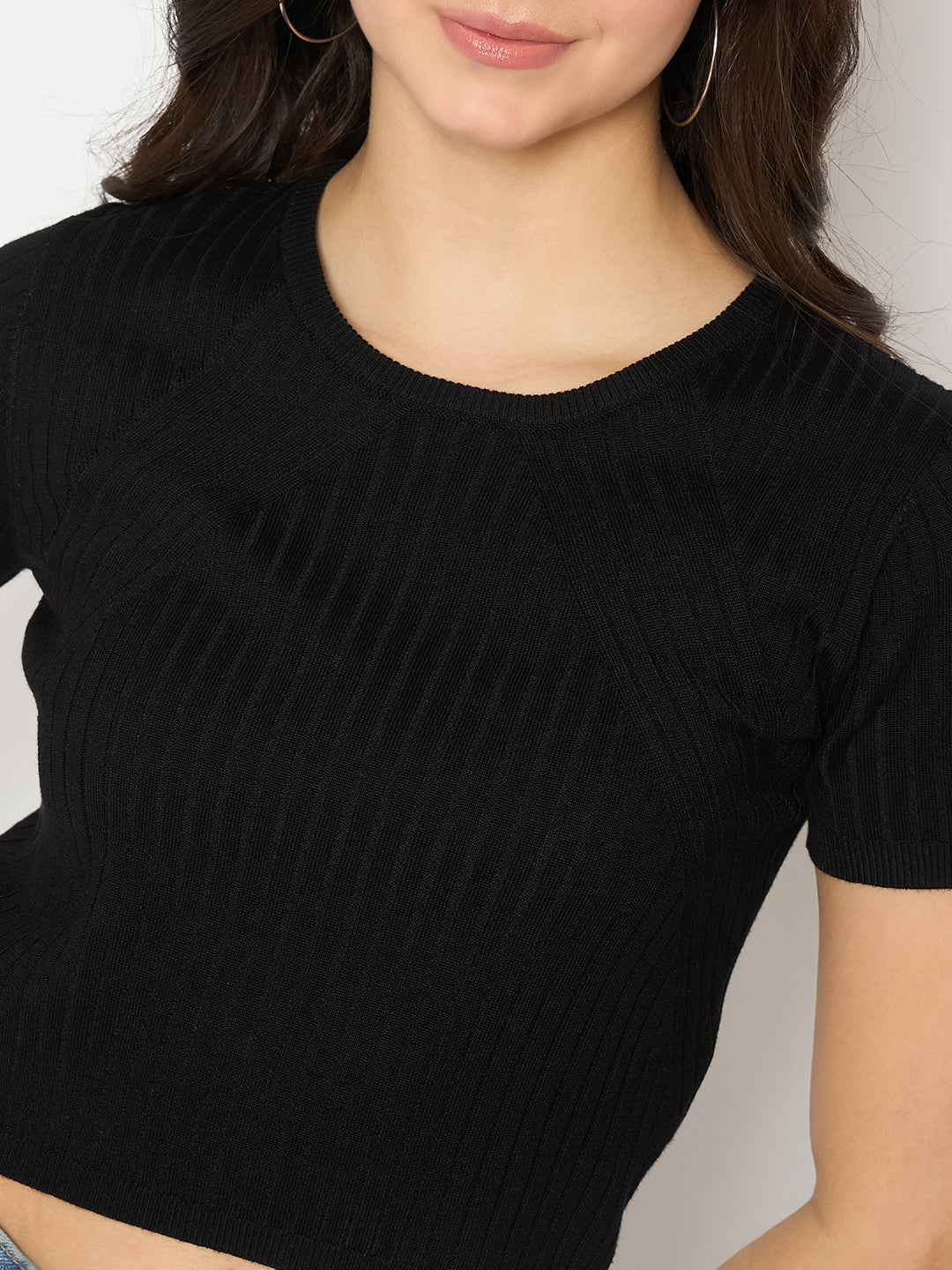 Madame Ribbed Sold Black Knitted Crop Top - Image 7