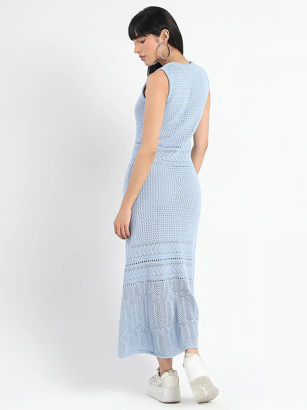 Madame Textured Panels Geometric Hem Sky Blue Maxi Dress - Image 6