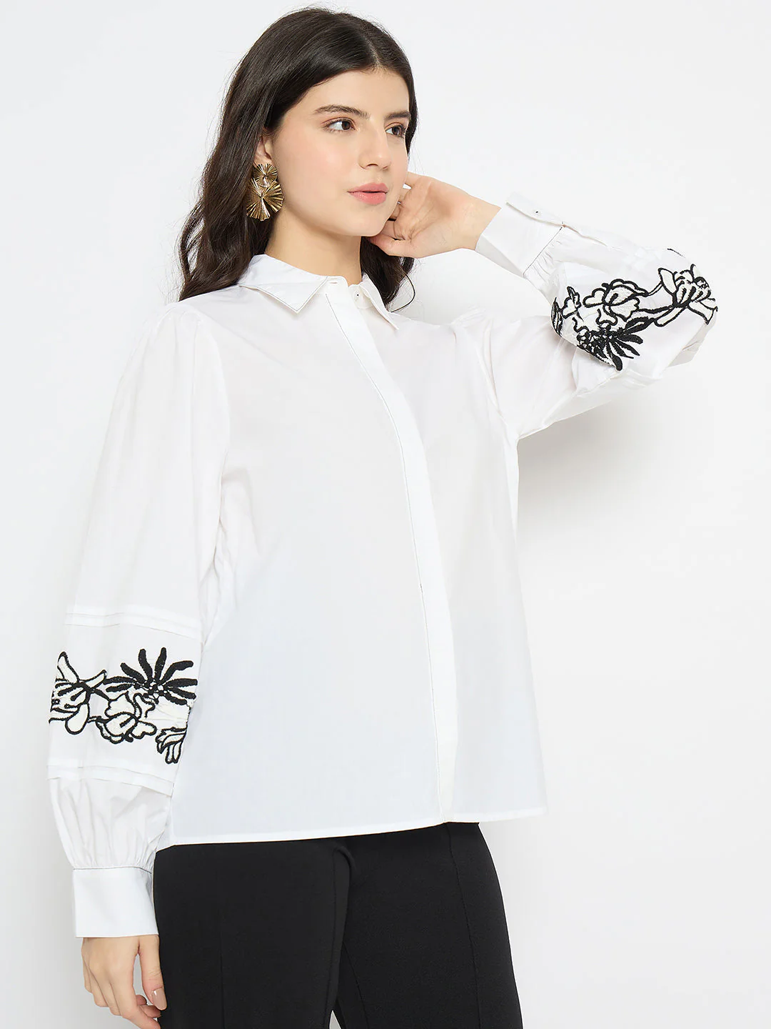 Madame Dori Embroidered White Shirt - Image 4