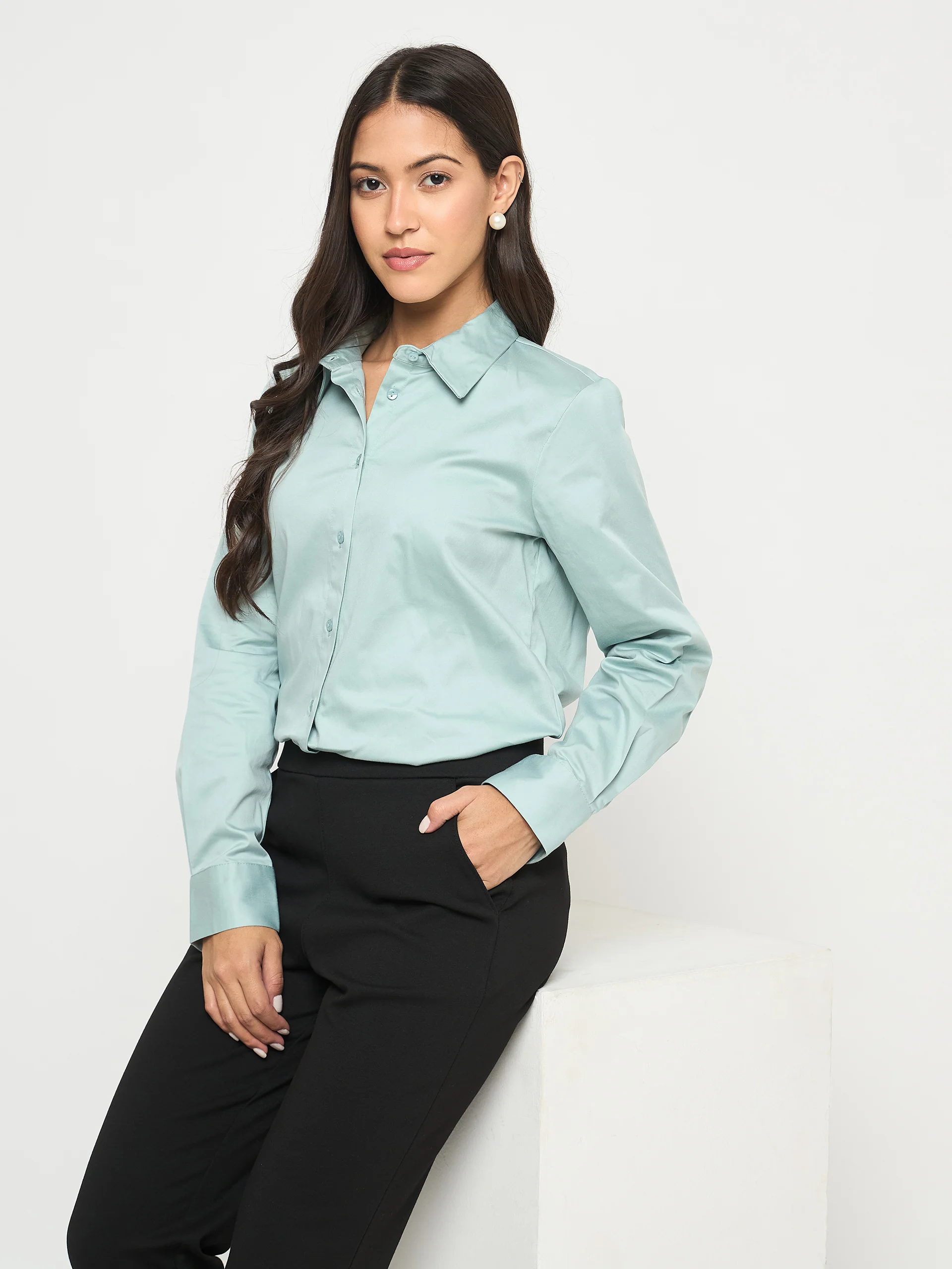 Madame Buttoned Front Solid Cotton Blend Green Shirt