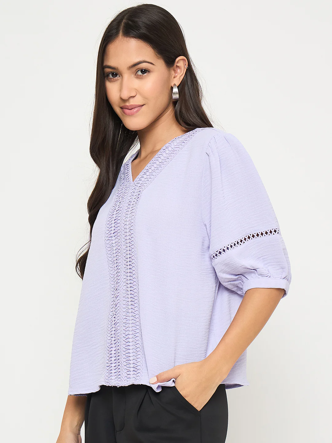 Madame Lace Detailed V-Neck Solid Lilac Knit Top - Image 5