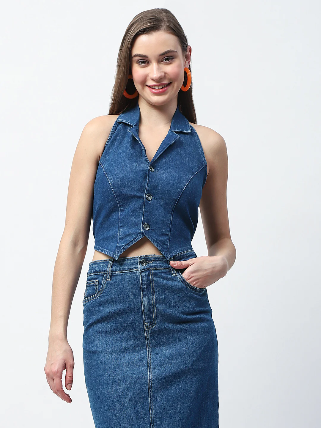 Madame Button-Down Dark Blue Halter Denim Crop Top - Image 4
