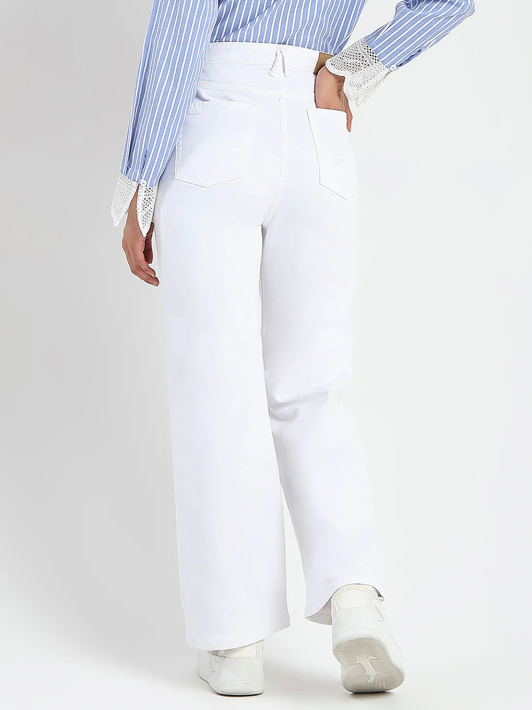 Madame Stone Wash Wide Leg White Jeans - Image 5