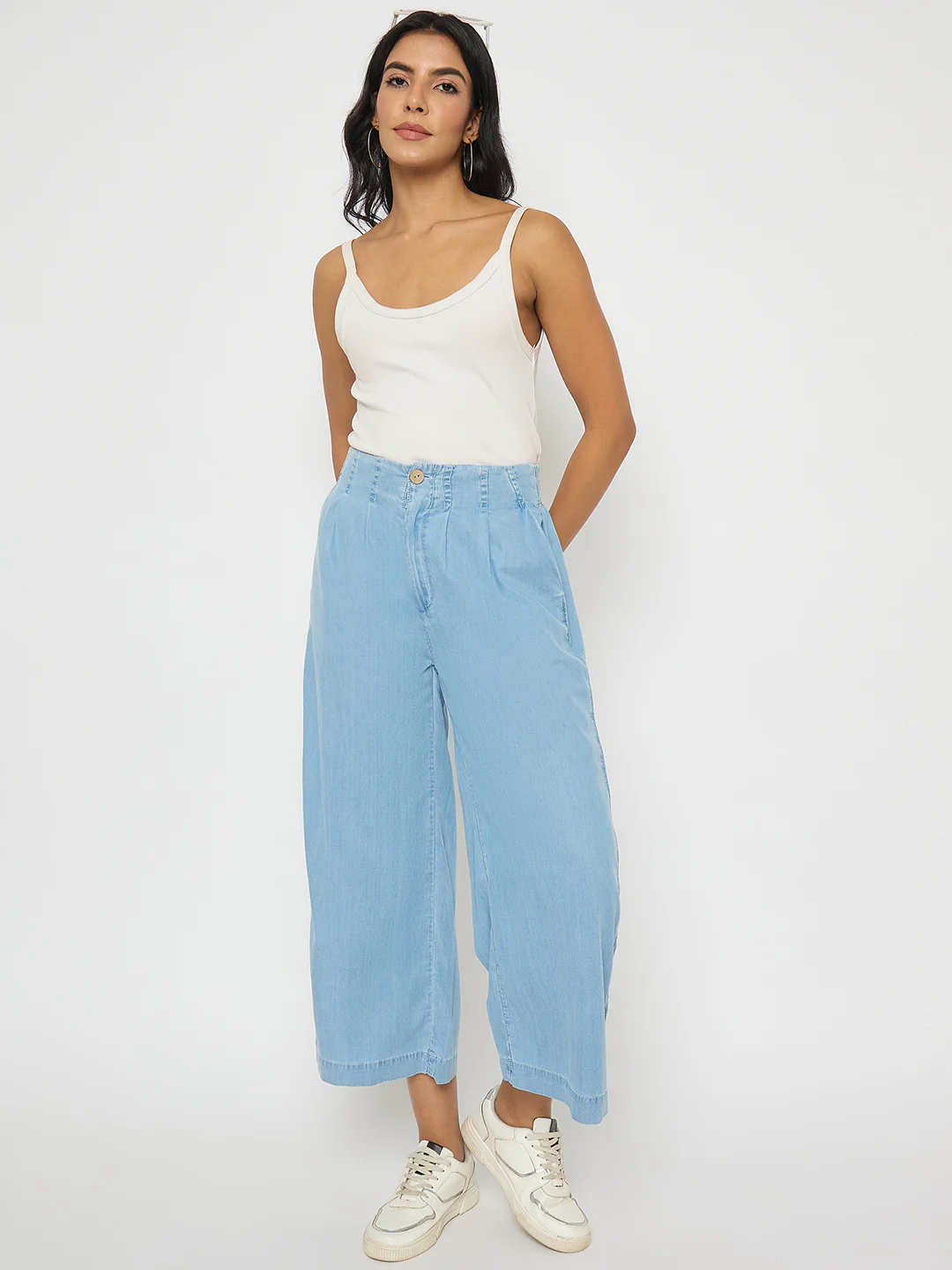 Madame Pintuck Detailed Cotton Blend Light Blue Wide Leg Jeans - Image 2