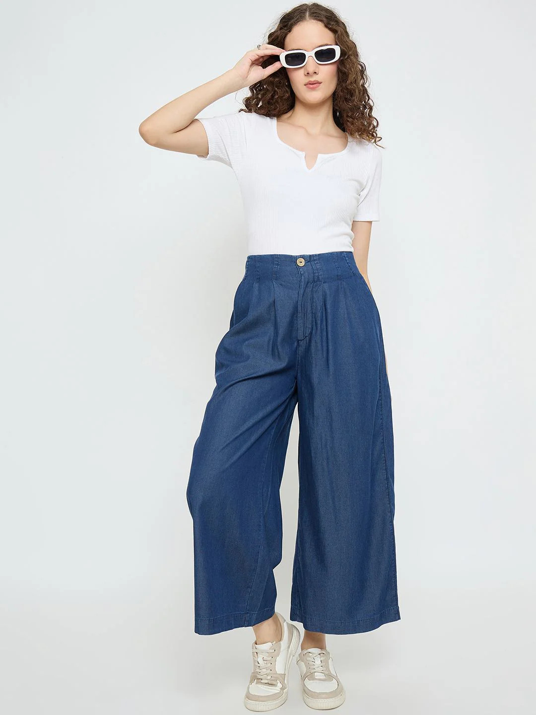 Madame Pintuck Detailed Cotton Blend Mid Blue Wide Leg Jeans - Image 2