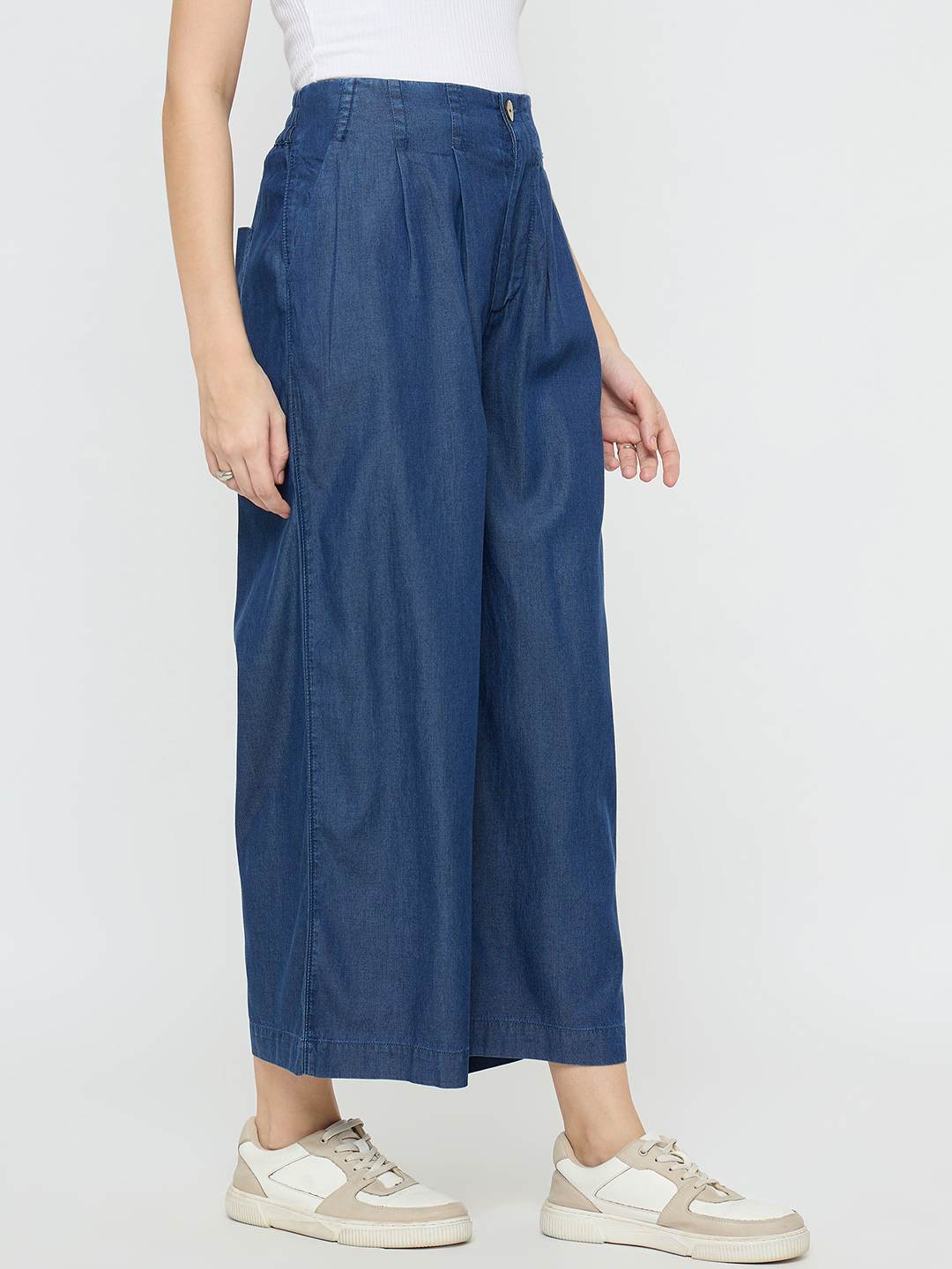 Madame Pintuck Detailed Cotton Blend Mid Blue Wide Leg Jeans - Image 3