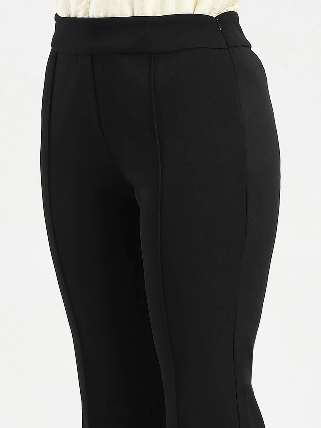 Madame Side Zipper Flared Black Knitted Moss Trousers - Image 6