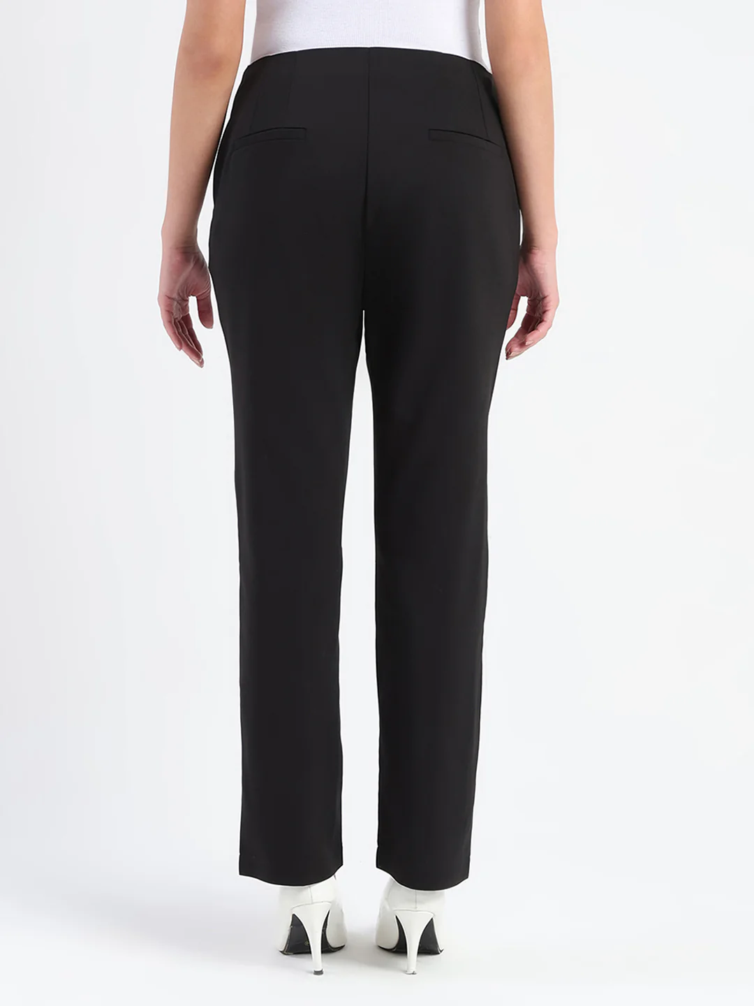 Madame Alex Front Pintuck Detailed Black Trousers - Image 5
