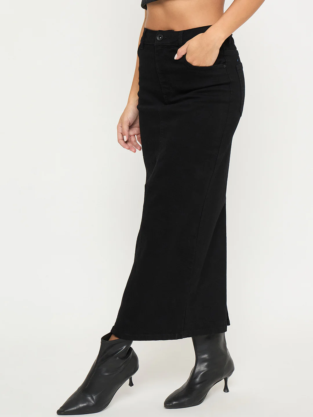 Madame Solid Jet Black Cotton Blend Maxi Denim Skirt - Image 3