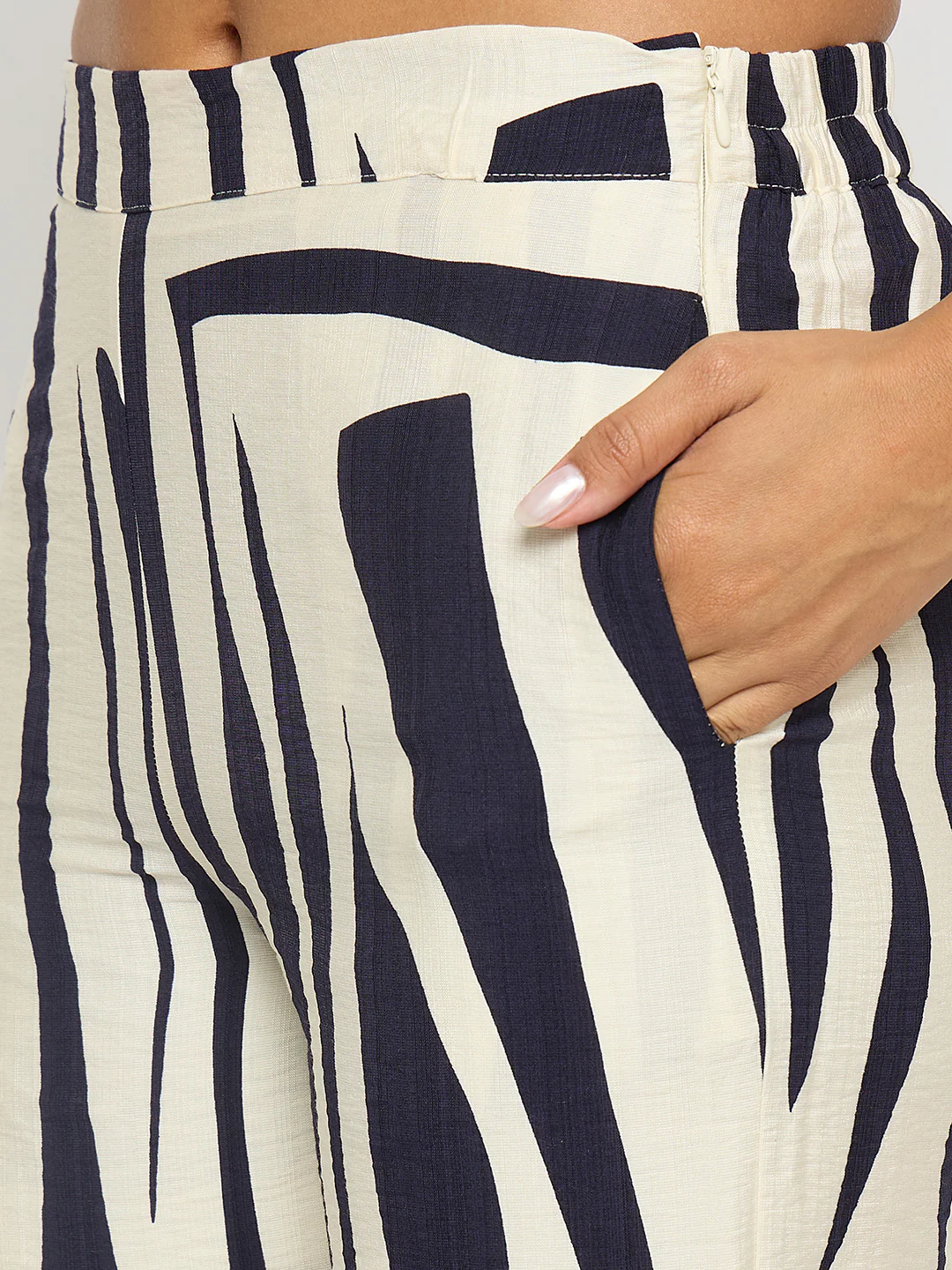 Madame Colorblock Top and Bottoms Rayon Blend Navy Blue Co-ord Set - Image 7
