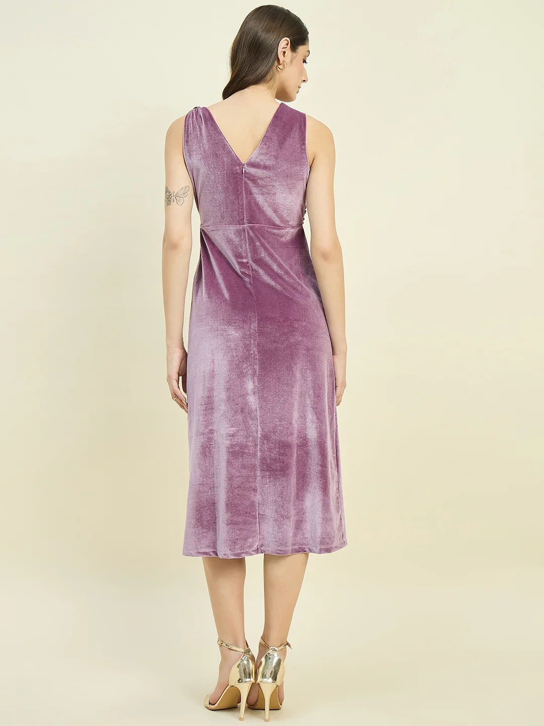 Madame Mauve Draped Bodycon Dress - Image 6